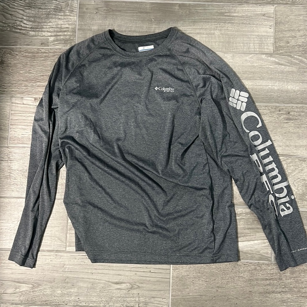 Columbia fishing shirt
